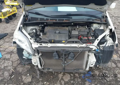 2015 Toyota Sienna Xle 8 Passenger из США, поврежденный, VIN 5TDYK3DC0FS554194